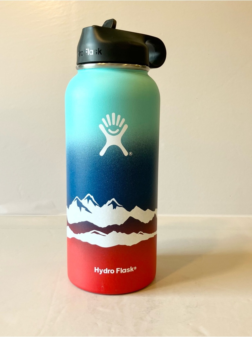 Hydro Flask 32oz Wide Mouth Water Bottle with Sip Lid, Mountain Red White & Blue